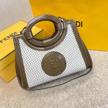 Picture of Fendi RUNAWAY tote bag Model: 8837