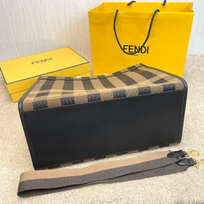 Picture of Fendi striped fabric shopping bag Ref: 8862