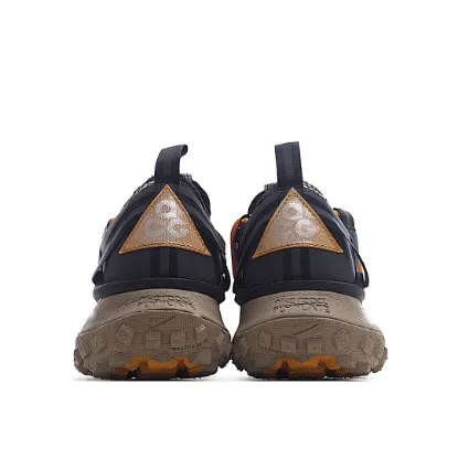 Picture of NIKE ACG MOUNTAIN FLY LOW "FOSSIL STONE" RUNNING SHOE