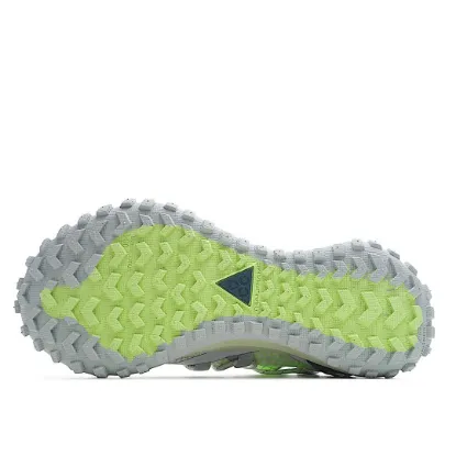 Picture of NIKE ACG MOUNTAIN FLY LOW "FOSSIL STONE" RUNNING SHOE