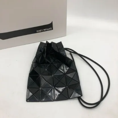 Picture of Issey Miyake Bucket Bag Size: 28.5/23cm