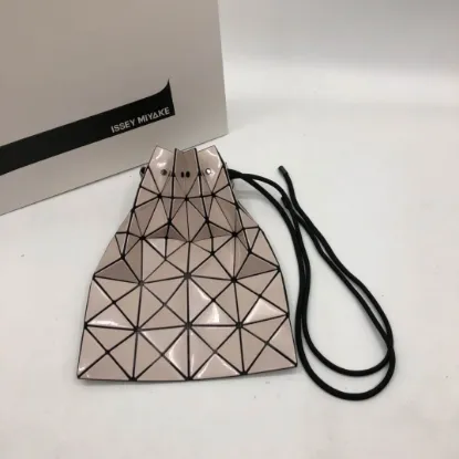 Picture of Issey Miyake Bucket Bag Size: 28.5/23cm.