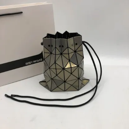 Picture of Issey Miyake Bucket Bag Size: 28.5/23cm.