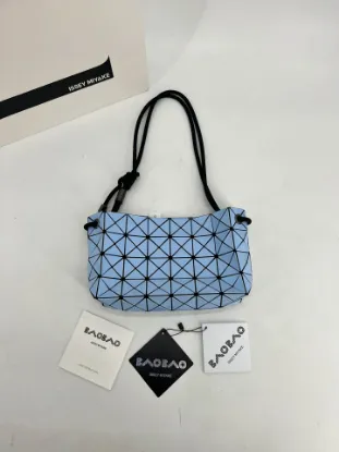 Picture of Issey Miyake Crossbody Bag Size: 1523.57.8cm