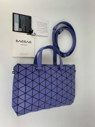 Picture of Issey Miyake Handbag Size: 23.5x15.2x8cm