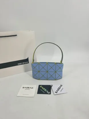 Picture of Issey Miyake Handbag Size: 23.5x15.2x8cm