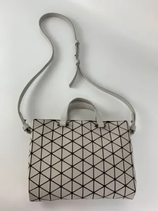 Picture of Issey Miyake Handbag Size: 23.5x15.2x8cm