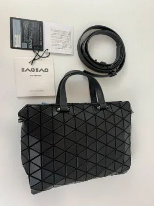 Picture of Issey Miyake Handbag Size: 23.5x15.2x8cm