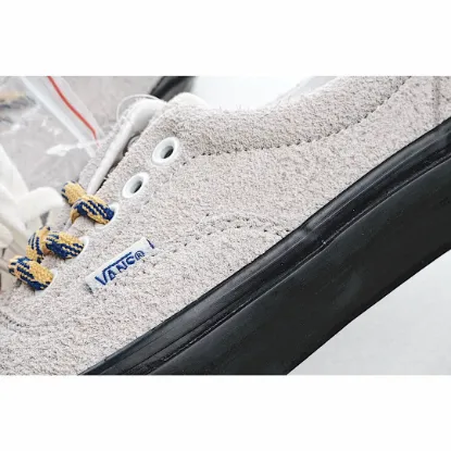 Picture of VANS VAULT OG ERA LOW-TOP SNEAKERS