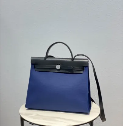 Picture of Casual bag Size: 31cm