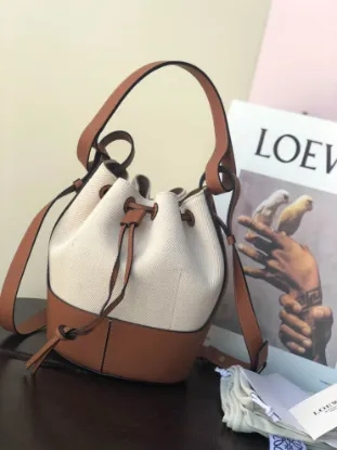 Picture of Bucket bag