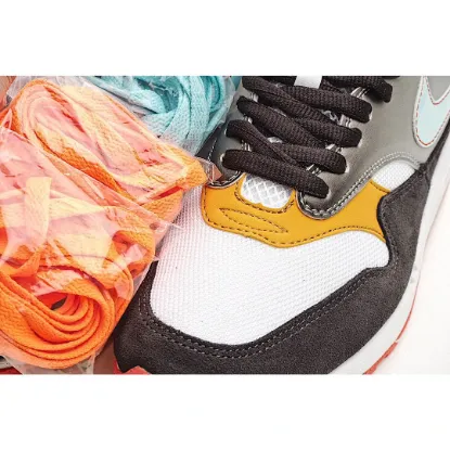 Picture of NIKE AIR MAX 1 RUNNING SHOE