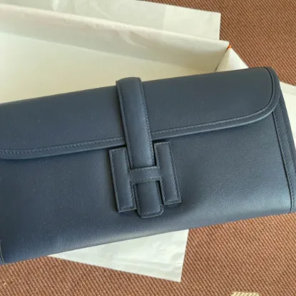 Picture of Dark blue Dinner bag