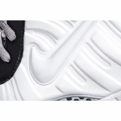 Picture of NIKE AIR FOAMPOSITE PRO CREAMY WHITE FOAM