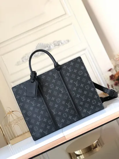 Picture of Louis Vuitton 31.0x 39.0x 8.5 cm