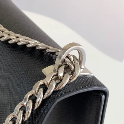 Picture of CHAIN SHOULDER STRAP SIZE: 21*14*9.5CM 1BD127