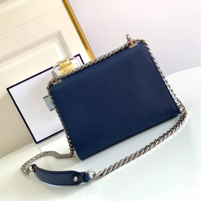 Picture of CHAIN SHOULDER STRAP SIZE: 21*14*9.5CM 1BD127