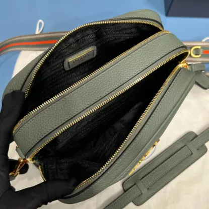 Picture of PRADA DEERSKIN BAG SIZE: 22X15CM 1BH082