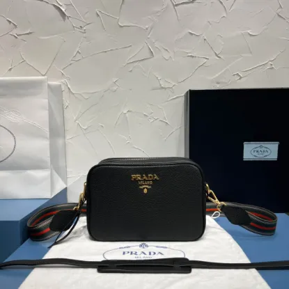 Picture of PRADA DEERSKIN PRINT BAG SIZE: 22X15CM 1BH082