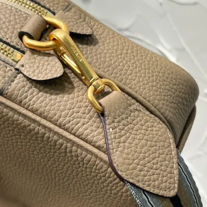 Picture of PRADA DEERSKIN PRINT BAG SIZE: 22X15CM 1BH082