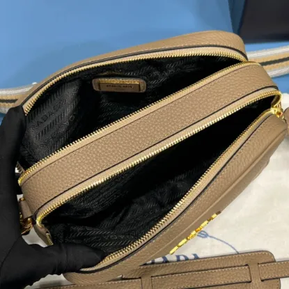 Picture of PRADA DEERSKIN PRINT BAG SIZE: 22X15CM 1BH082