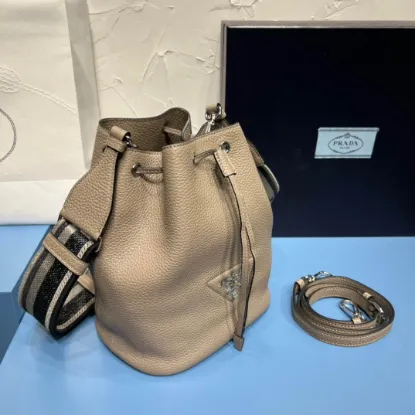 Picture of PRADA DOUBLE SHOULDER STRAP SIZE: 20X25CM 1BE060