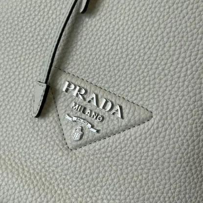 Picture of PRADA DOUBLE SHOULDER STRAP SIZE: 20X25CM 1BE060