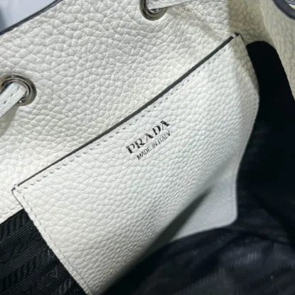 Picture of PRADA DOUBLE SHOULDER STRAP SIZE: 20X25CM 1BE060