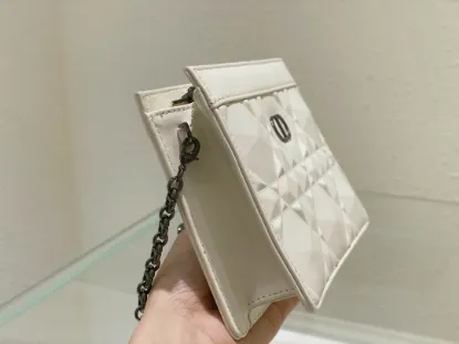 Picture of Caro Chain Handbag