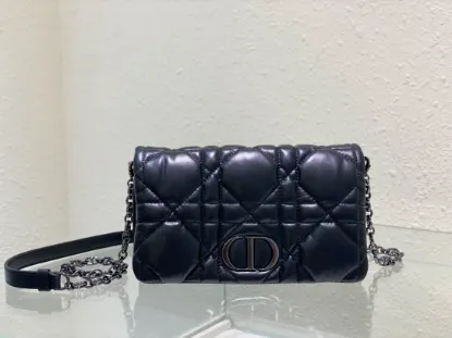 Picture of Caro Collection Chain handbag