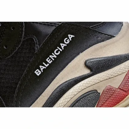 Picture of BALENCIAGA TRIPLE S DAD SHOES RUNNING SHOES