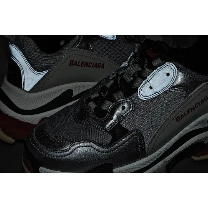 Picture of BALENCIAGA TRIPLE S DAD SHOES RUNNING SHOES