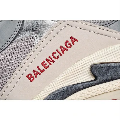 Picture of BALENCIAGA TRIPLE S DAD SHOES RUNNING SHOES