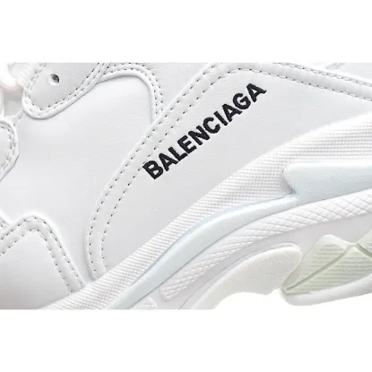 Picture of BALENCIAGA TRIPLE S DAD SHOES RUNNING SHOES