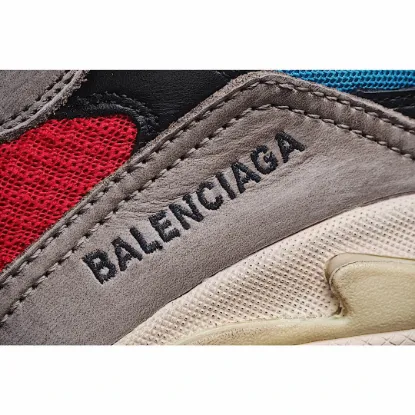 Picture of BALENCIAGA TRIPLE S DAD SHOES RUNNING SHOES