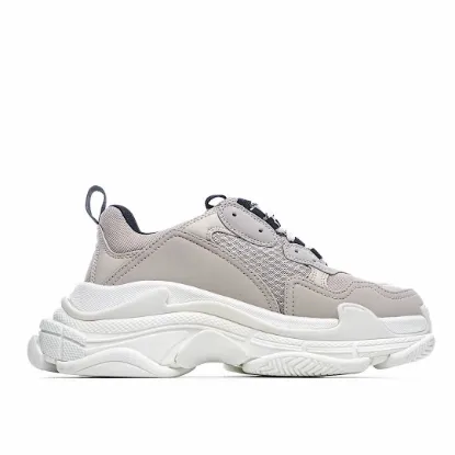 Picture of BALENCIAGA TRIPLE S DAD SHOES RUNNING SHOES