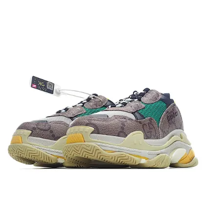 Picture of BALENCIAGA TRIPLE S DAD SHOES RUNNING SHOES