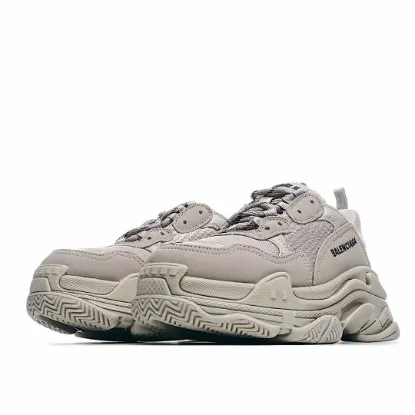 Picture of BALENCIAGA TRIPLE S DAD SHOES RUNNING SHOES