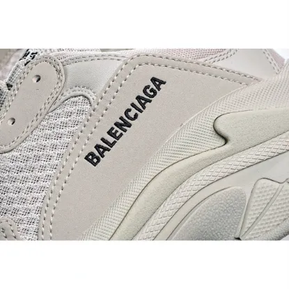 Picture of BALENCIAGA TRIPLE S DAD SHOES RUNNING SHOES