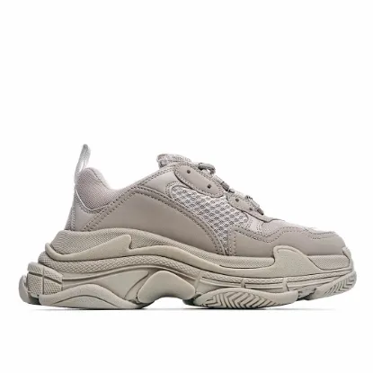 Picture of BALENCIAGA TRIPLE S DAD SHOES RUNNING SHOES