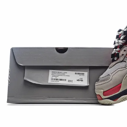 Picture of BALENCIAGA TRIPLE S DAD SHOES RUNNING SHOES