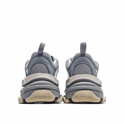 Picture of BALENCIAGA TRIPLE S DAD SHOES RUNNING SHOES