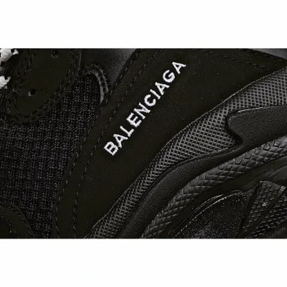 Picture of BALENCIAGA TRIPLE S DAD SHOES RUNNING SHOES