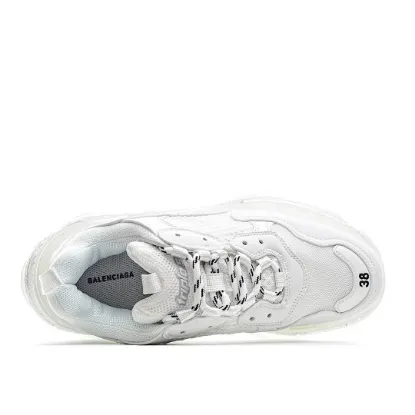 Picture of BALENCIAGA TRIPLE S DAD SHOES RUNNING SHOES