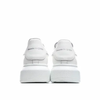 Picture of Alexander McQueen sole sneakers