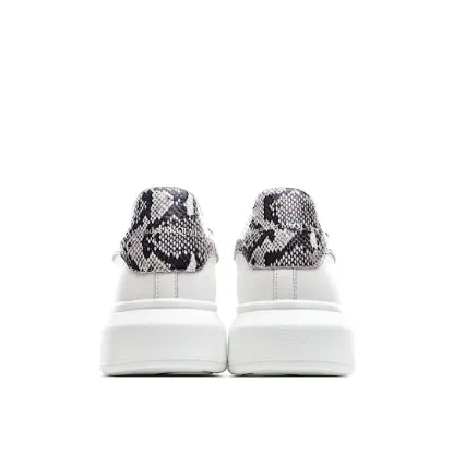 Picture of Alexander McQueen sole sneakers