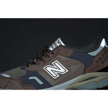 Picture of NEW BALANCE DAD SHOES CASUAL SNEAKERS