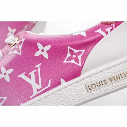 Picture of LOUIS VUITTON LUXEMBOURG SNEAKER LOW TOP SNEAKERS