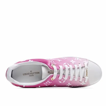 Picture of LOUIS VUITTON LUXEMBOURG SNEAKER LOW TOP SNEAKERS