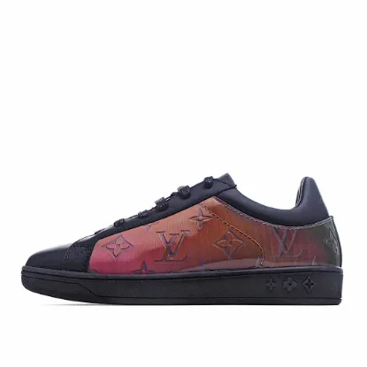 Picture of LOUIS VUITTON LUXEMBOURG SNEAKER LOW TOP SNEAKERS